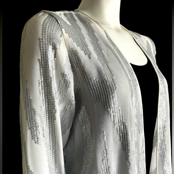 CHICO’S Women White Sheer Silver Beads in Geometric design Light jacket Size 0 - Picture 5 of 12